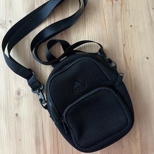 NWOT Black Adidas Convertible Mini Crossbody / Backpack
